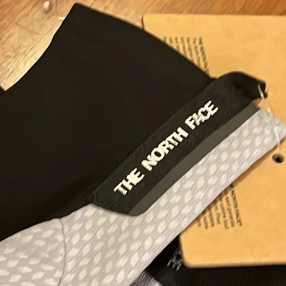 The North Face WindWall CloseFit Tricot Gloves grey new Women’s Size Medium - Picture 8 of 13